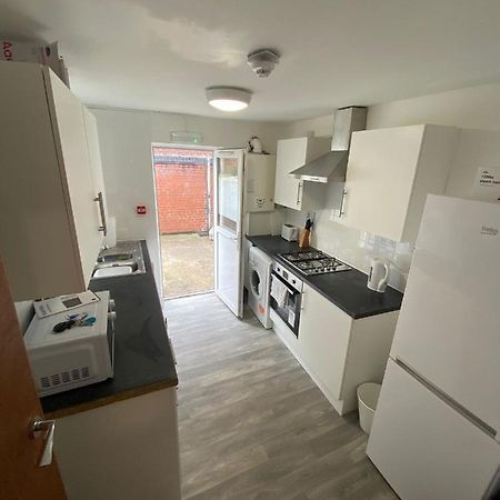 Hotel 174 Boaler Street Liverpool Zewnętrze zdjęcie