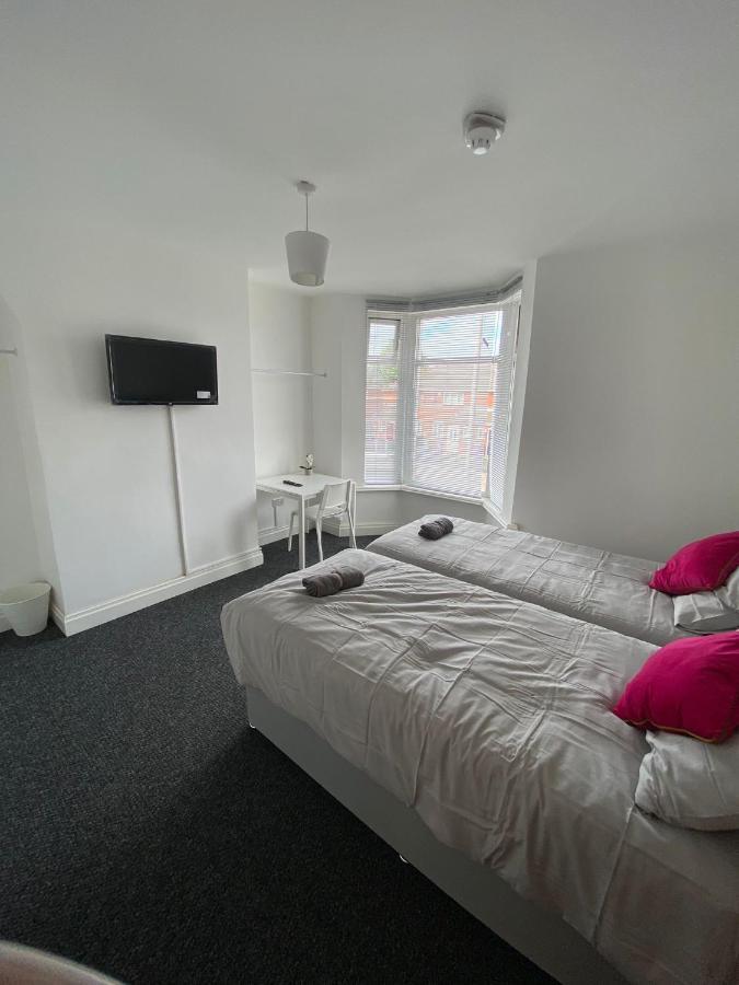 Hotel 174 Boaler Street Liverpool Zewnętrze zdjęcie